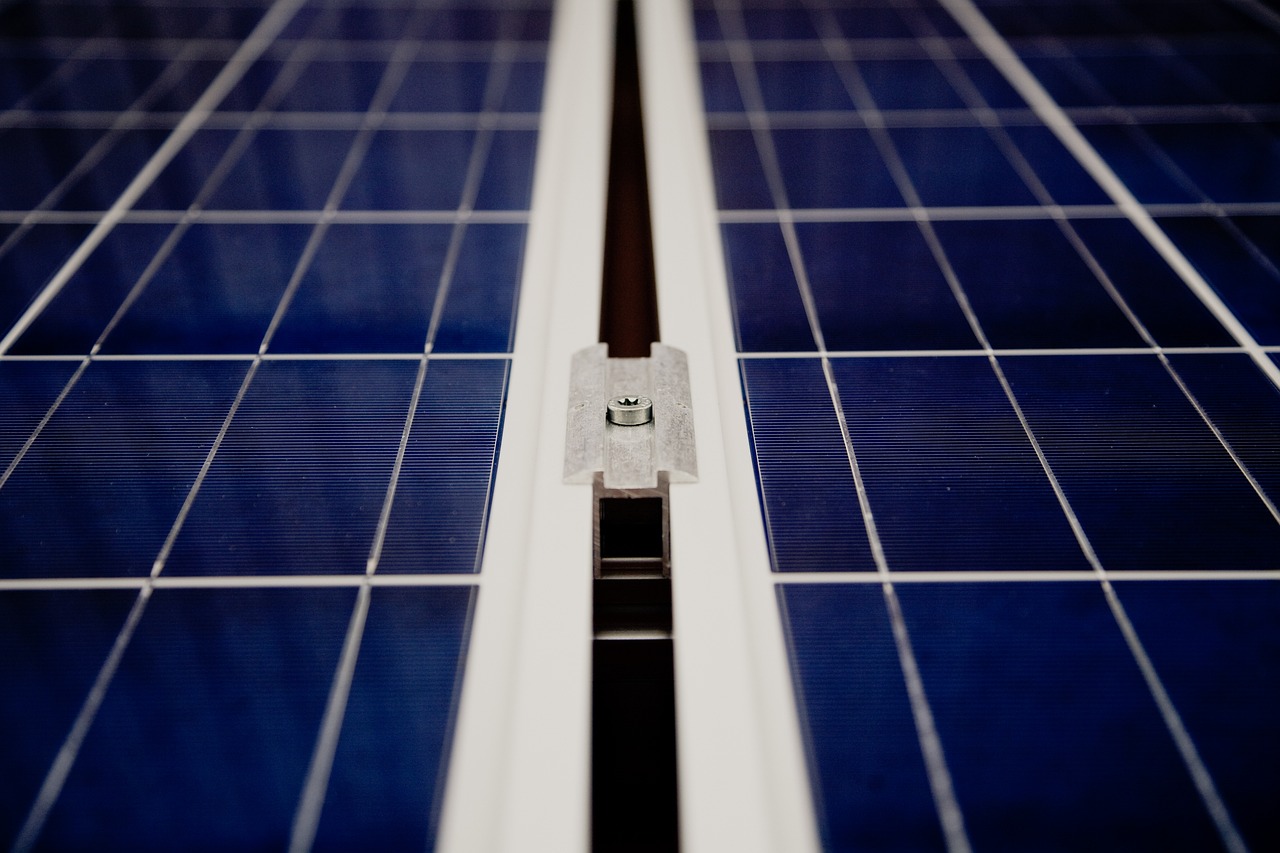 solar-cells-594166_1280